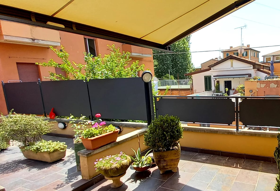 Parapetto terrazza abitazione in ferro coprente